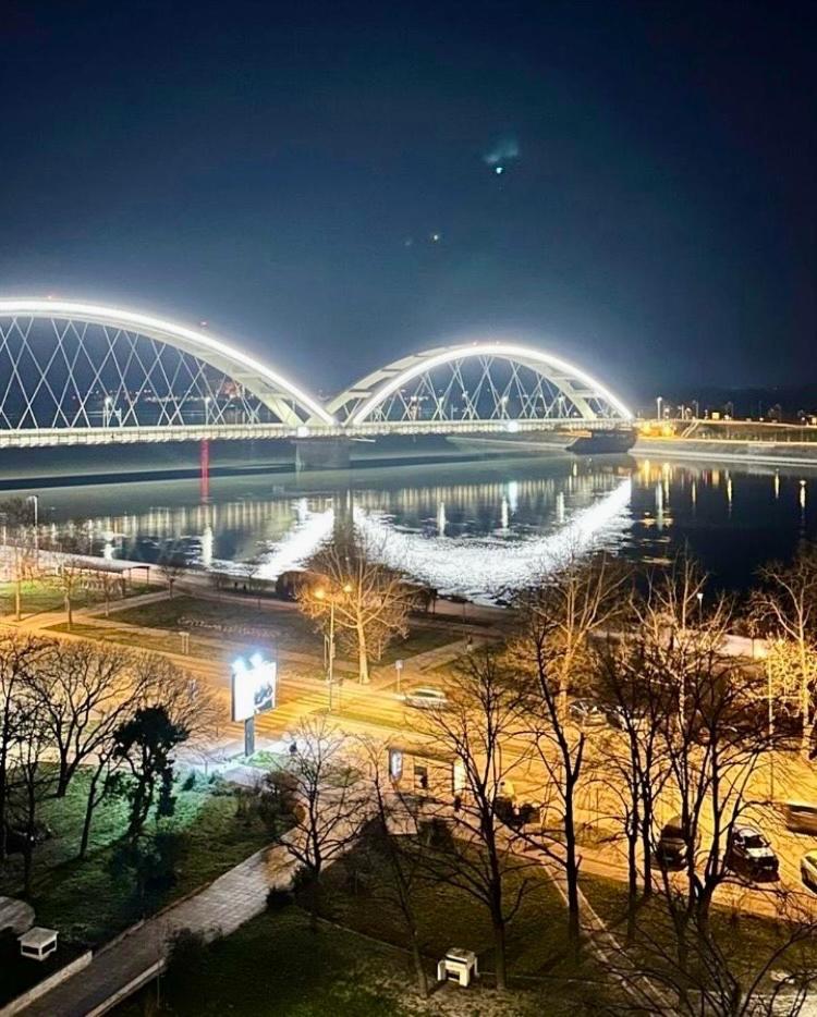Apartman Bane 021 With A View Novi Sad Dış mekan fotoğraf